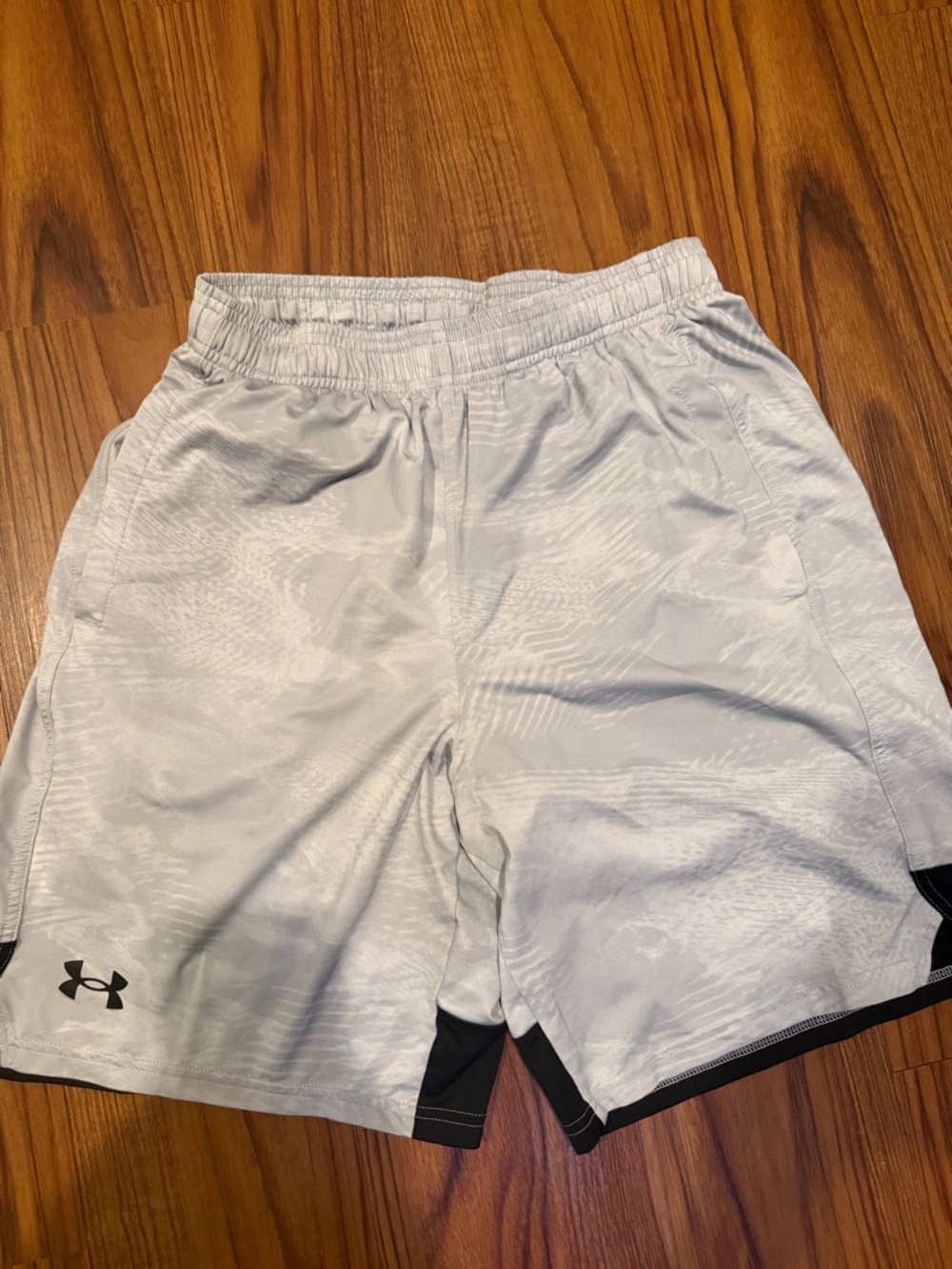 Under Armour White & Black Athletic Men's Shorts